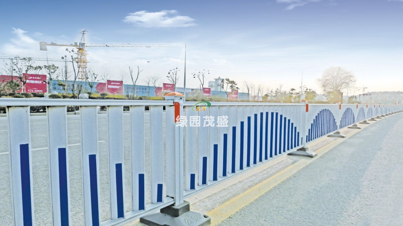 道路护栏1_副本.jpg